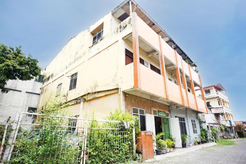 Oyo 931012 Tamara Homestay Syariah Medan Exterior photo